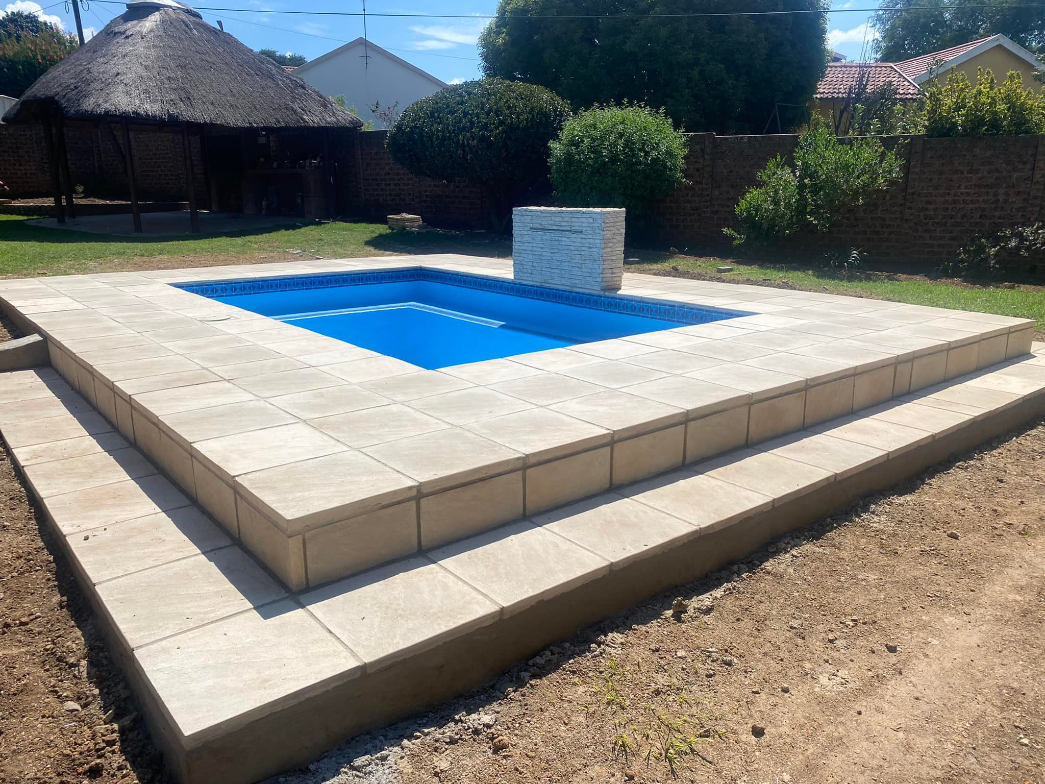 Lapa construction and outdoor entertainment areas